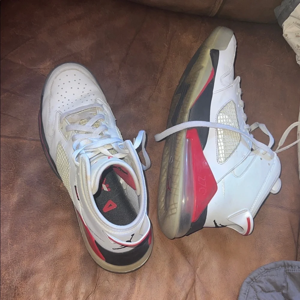 Nike Jordan Son of Mars Red High-Top Sneakers - Picture 4 of 5